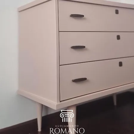 Panzió Alojamento Romano *